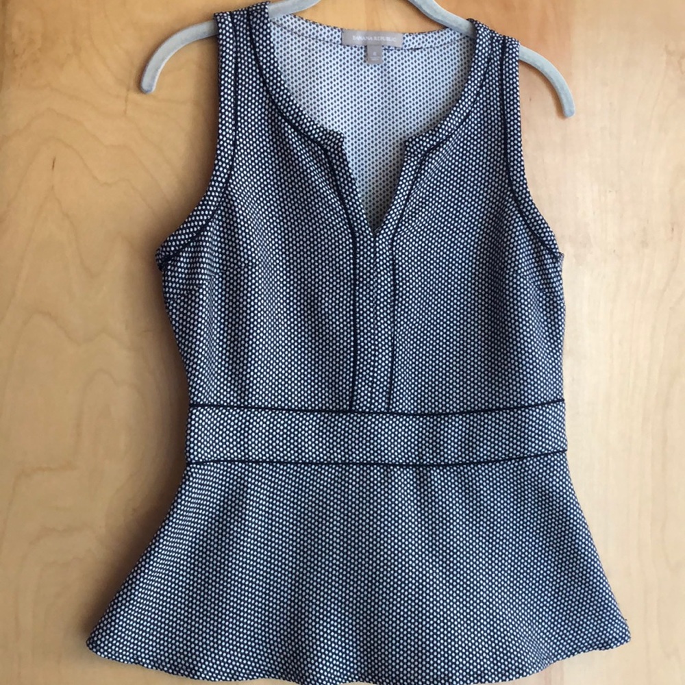 Banana Republic black/ white sleeveless peplum top